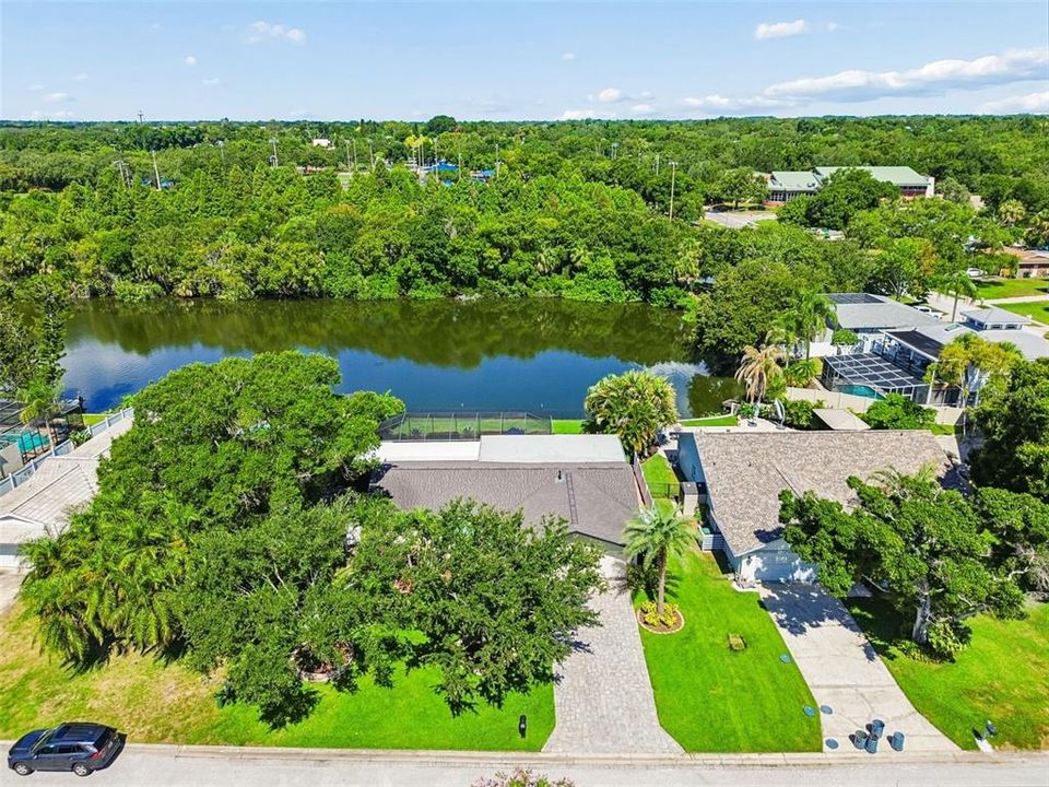 En Venta: $975,000 (2 camas, 2 baños, 1689 Pies cuadrados)