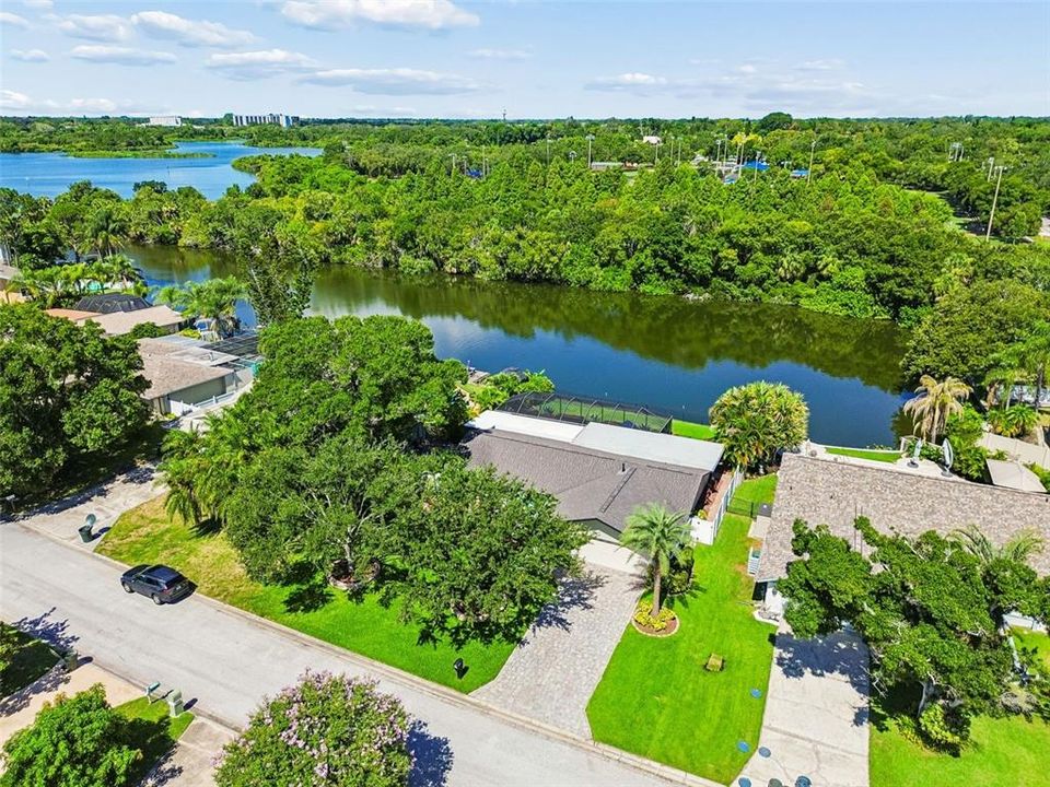 En Venta: $975,000 (2 camas, 2 baños, 1689 Pies cuadrados)