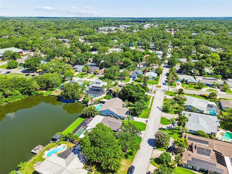 En Venta: $975,000 (2 camas, 2 baños, 1689 Pies cuadrados)