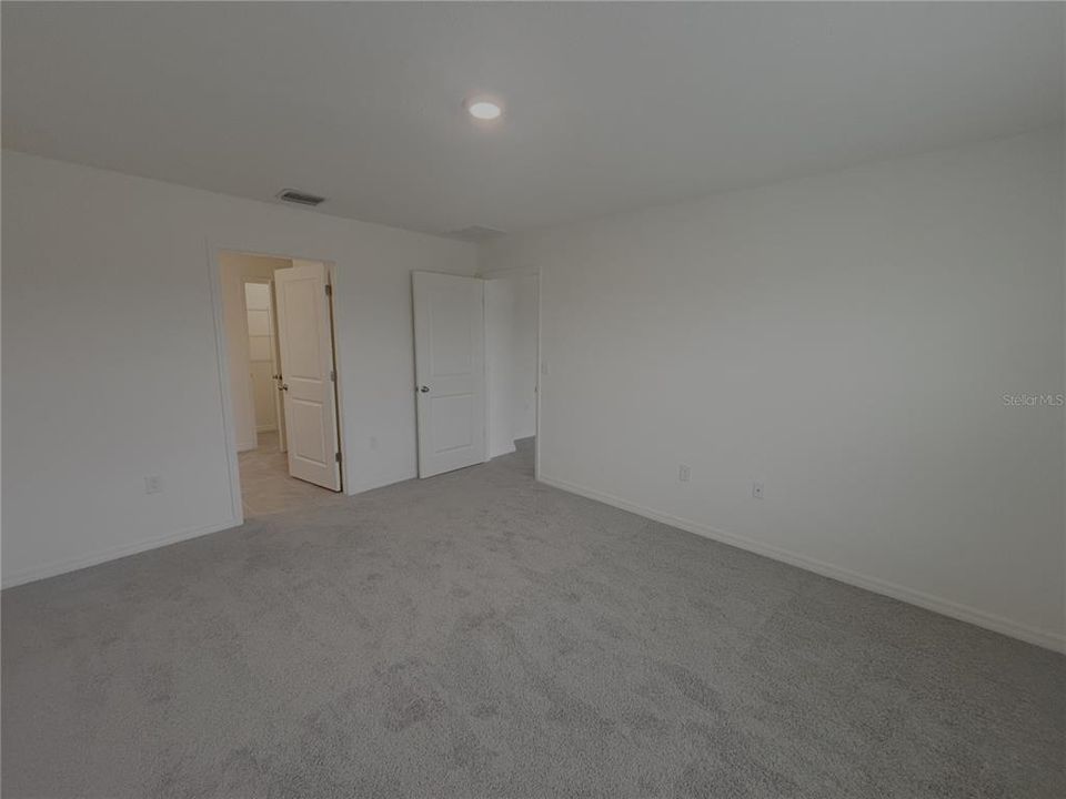 В аренду: $1,995 (4 спален, 2 ванн, 1804 Квадратных фут)