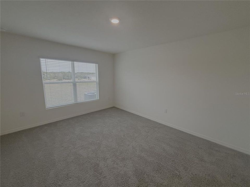В аренду: $1,995 (4 спален, 2 ванн, 1804 Квадратных фут)