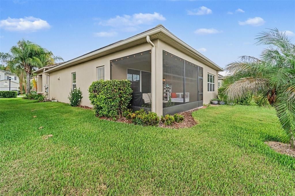 For Sale: $510,000 (3 beds, 2 baths, 2092 Square Feet)