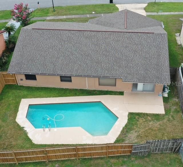 For Sale: $365,000 (4 beds, 2 baths, 1426 Square Feet)