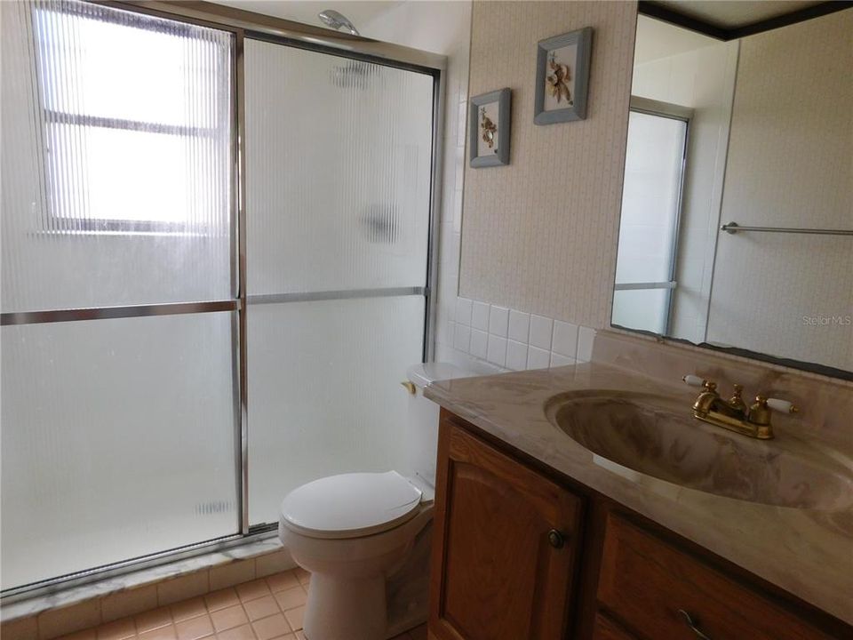 For Sale: $365,000 (4 beds, 2 baths, 1426 Square Feet)