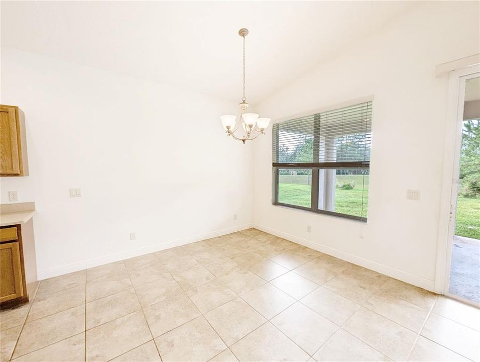 For Sale: $230,000 (3 beds, 2 baths, 1706 Square Feet)