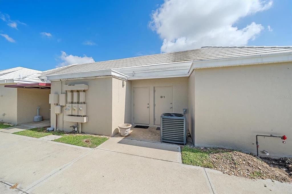 For Sale: $375,000 (0 beds, 0 baths, 1152 Square Feet)