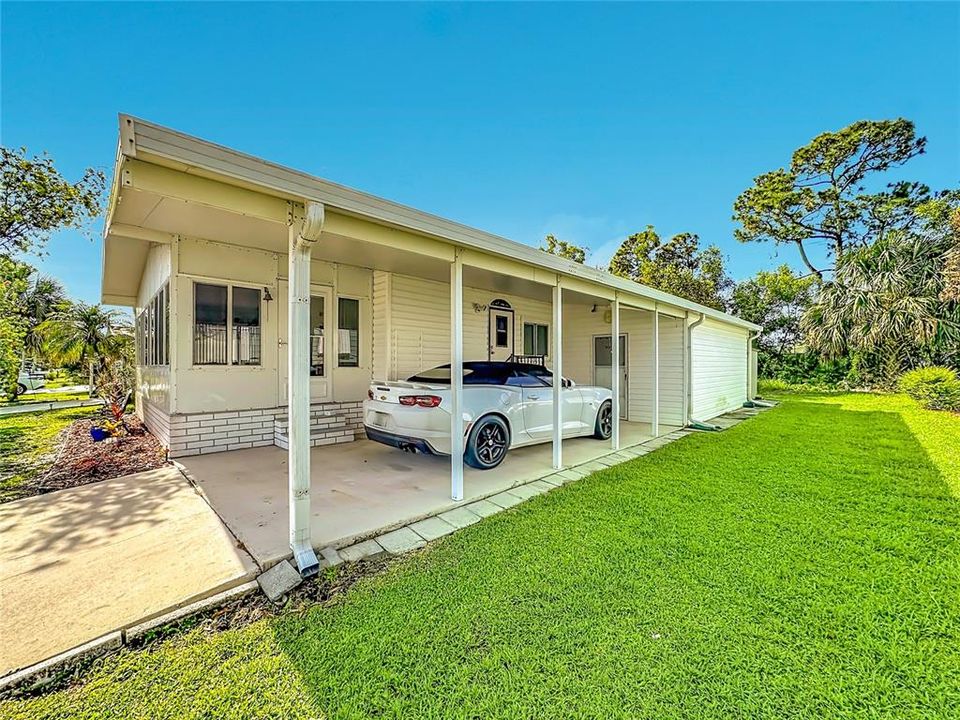 For Sale: $144,000 (3 beds, 2 baths, 936 Square Feet)