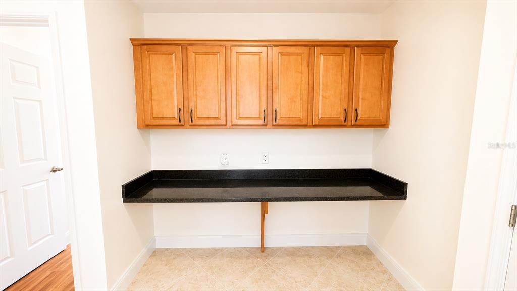 For Rent: $3,250 (3 beds, 2 baths, 1804 Square Feet)