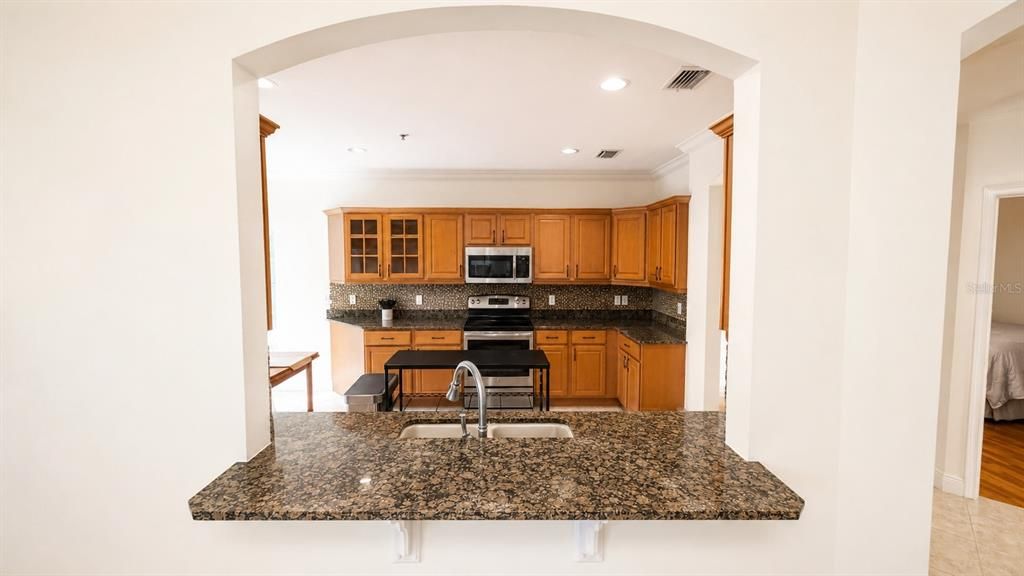 For Rent: $3,250 (3 beds, 2 baths, 1804 Square Feet)