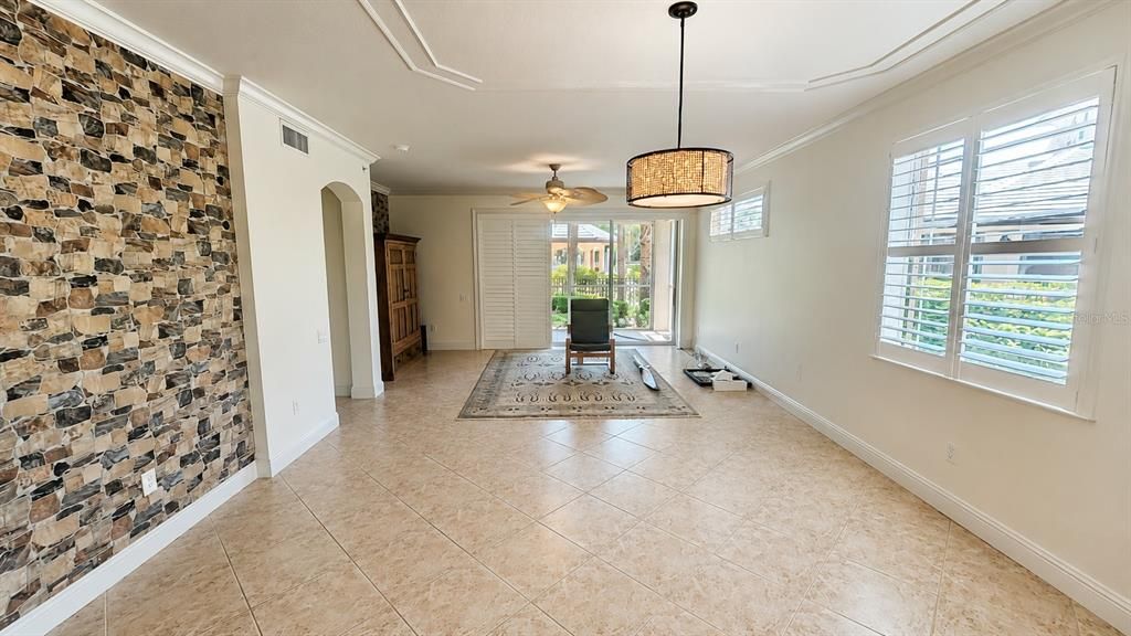 For Rent: $3,250 (3 beds, 2 baths, 1804 Square Feet)