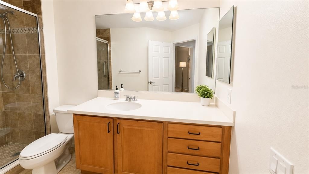 For Rent: $3,250 (3 beds, 2 baths, 1804 Square Feet)