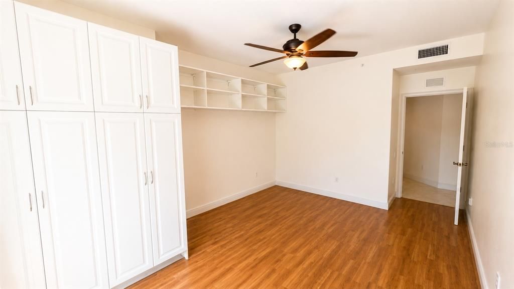 For Rent: $3,250 (3 beds, 2 baths, 1804 Square Feet)