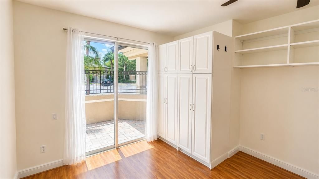 For Rent: $3,250 (3 beds, 2 baths, 1804 Square Feet)