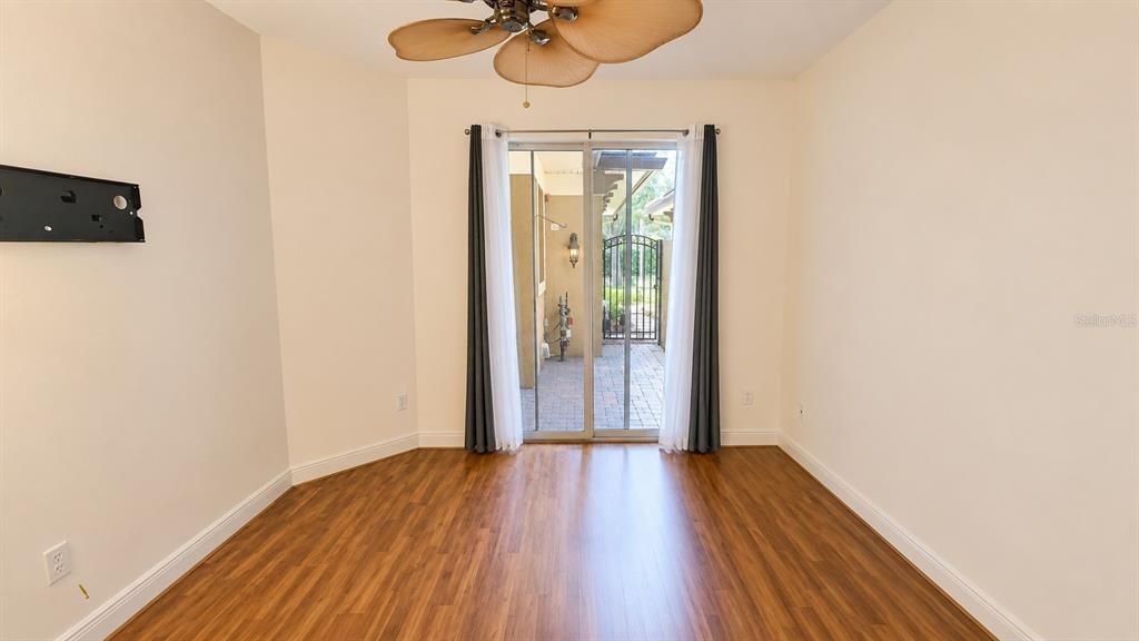 For Rent: $3,250 (3 beds, 2 baths, 1804 Square Feet)