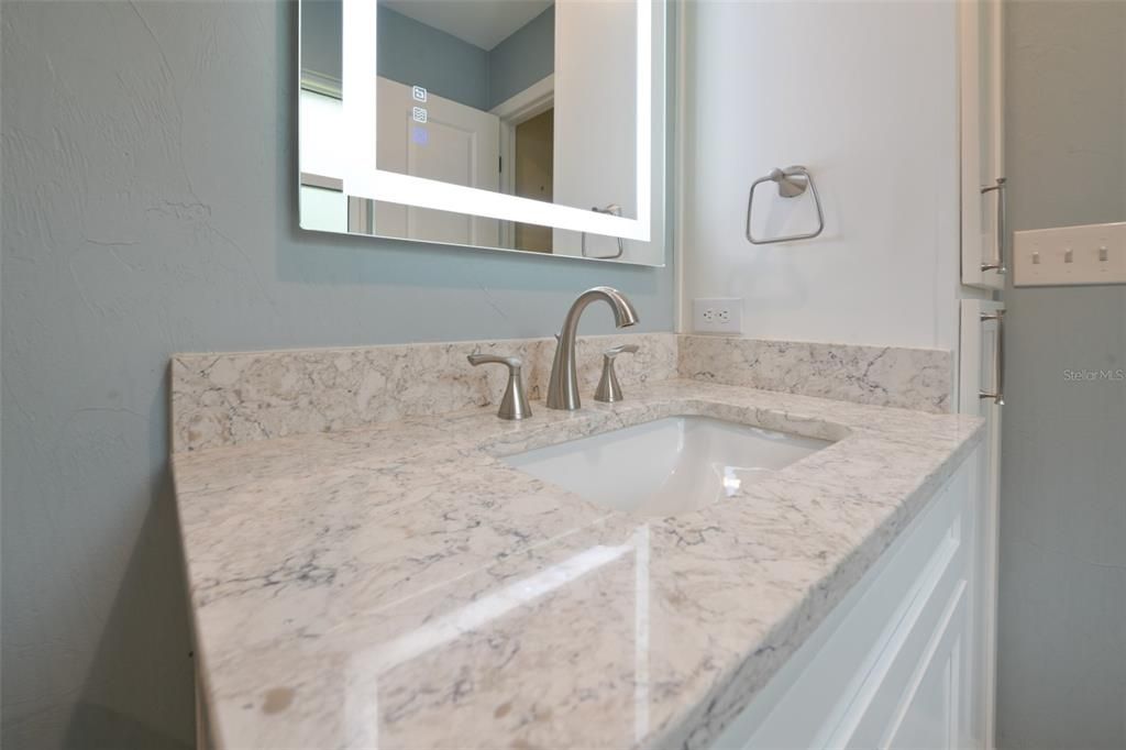 For Sale: $329,000 (3 beds, 2 baths, 1400 Square Feet)