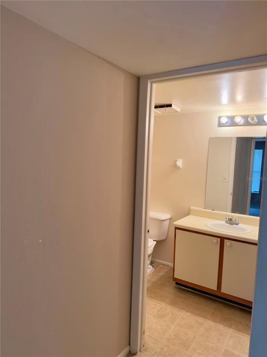 En Venta: $135,000 (2 camas, 2 baños, 1018 Pies cuadrados)