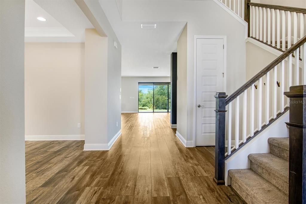 For Rent: $4,500 (5 beds, 4 baths, 4295 Square Feet)
