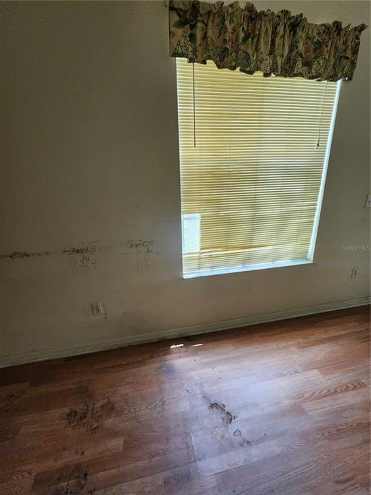 For Sale: $195,000 (2 beds, 2 baths, 1657 Square Feet)