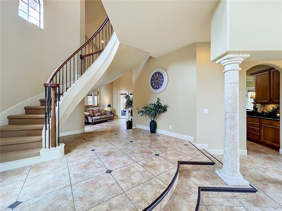 For Sale: $1,075,000 (4 beds, 4 baths, 3552 Square Feet)