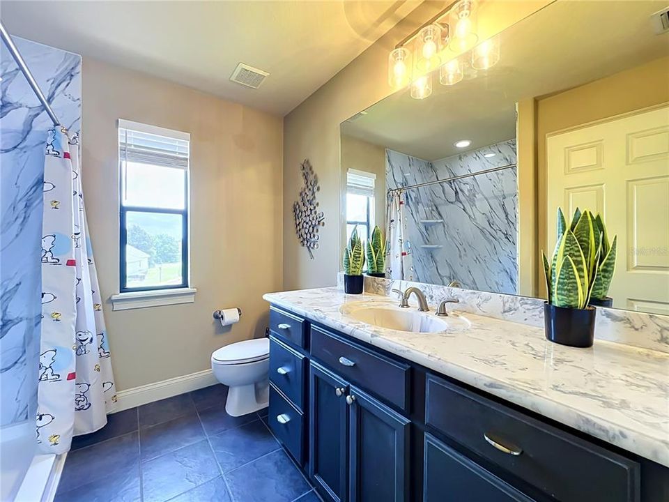 For Sale: $1,075,000 (4 beds, 4 baths, 3552 Square Feet)
