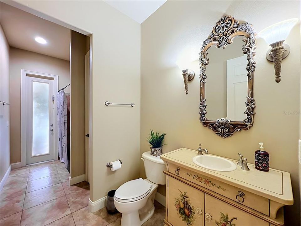 For Sale: $1,075,000 (4 beds, 4 baths, 3552 Square Feet)