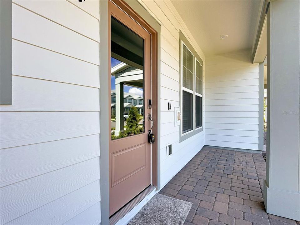 For Rent: $2,500 (3 beds, 2 baths, 1528 Square Feet)