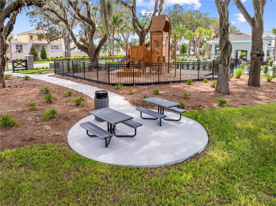 For Rent: $2,500 (3 beds, 2 baths, 1528 Square Feet)