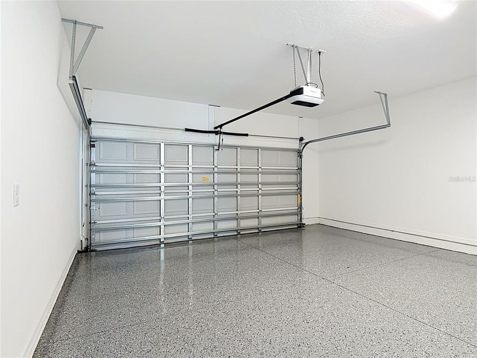 For Rent: $2,500 (3 beds, 2 baths, 1528 Square Feet)