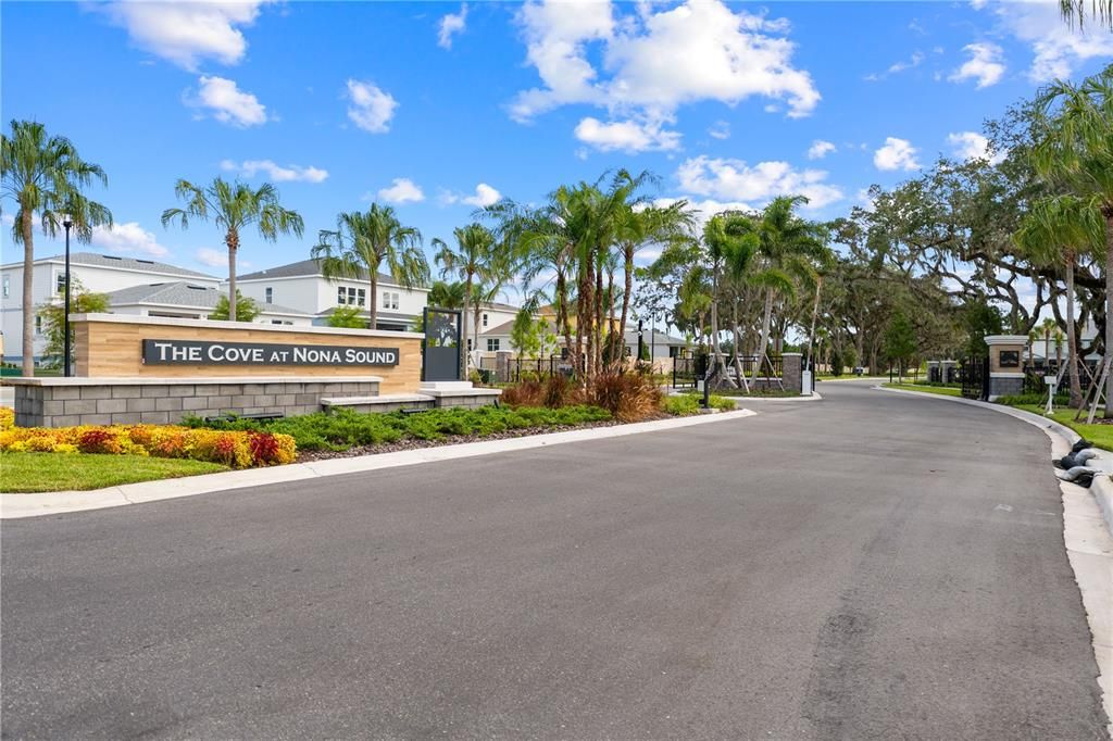 For Rent: $2,500 (3 beds, 2 baths, 1528 Square Feet)