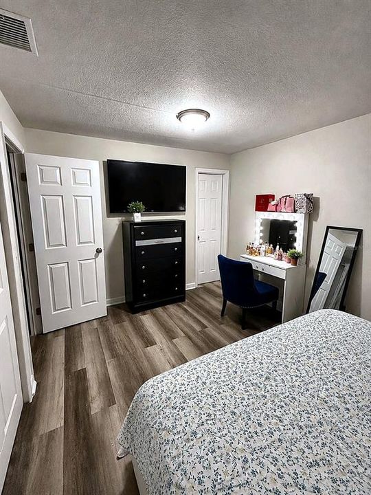 For Rent: $1,650 (2 beds, 2 baths, 918 Square Feet)