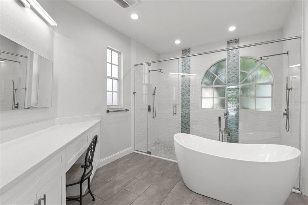 For Rent: $5,000 (4 beds, 3 baths, 2710 Square Feet)