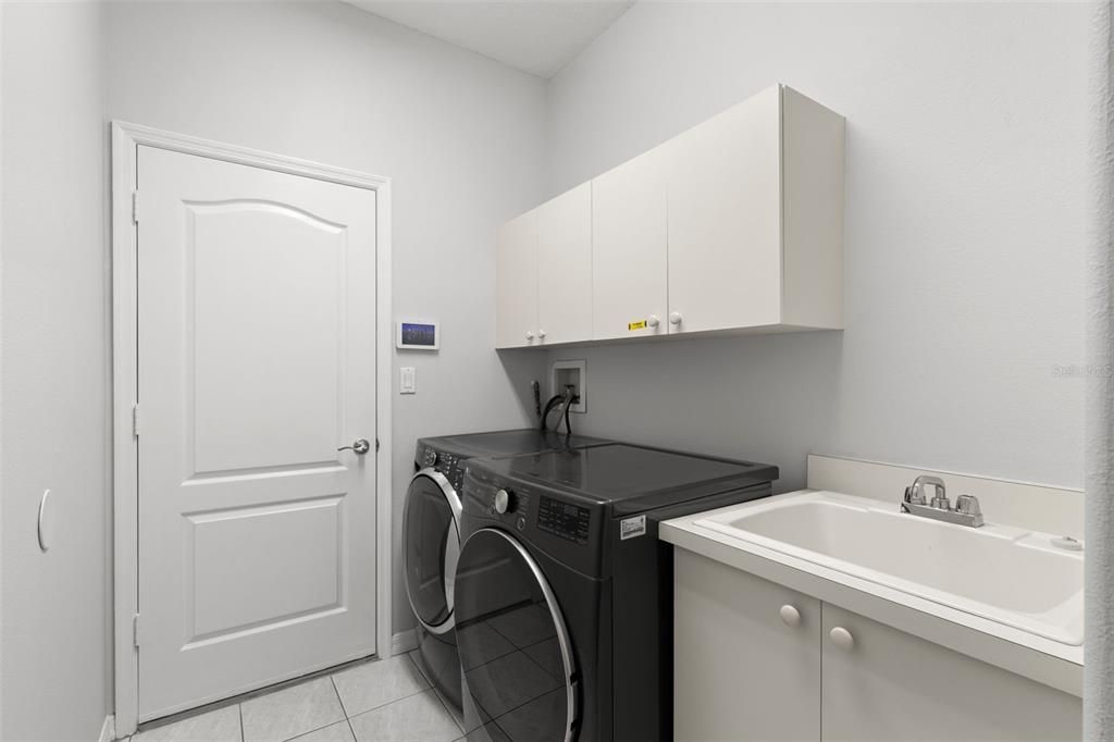 For Rent: $5,000 (4 beds, 3 baths, 2710 Square Feet)
