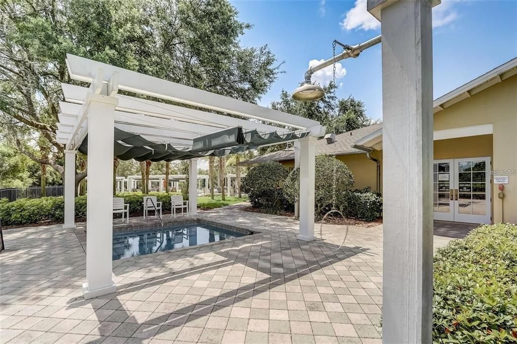 For Sale: $325,000 (2 beds, 2 baths, 1655 Square Feet)