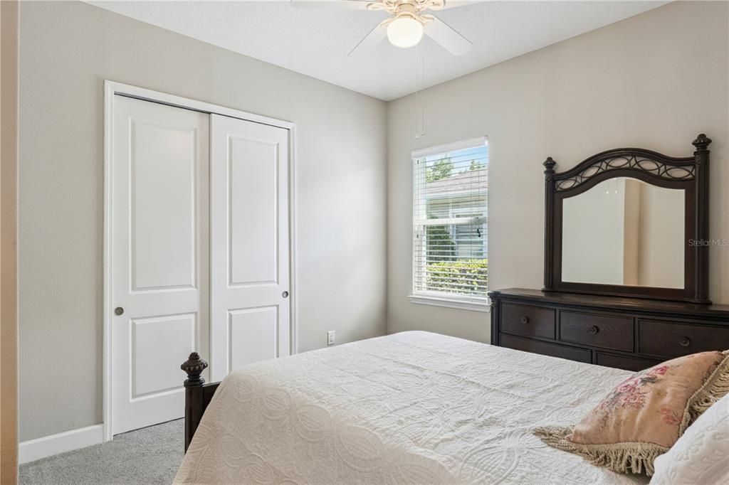 For Sale: $325,000 (2 beds, 2 baths, 1655 Square Feet)