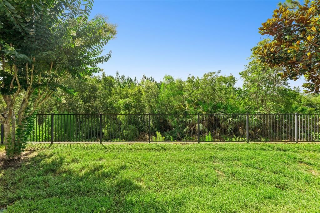 For Sale: $325,000 (2 beds, 2 baths, 1655 Square Feet)