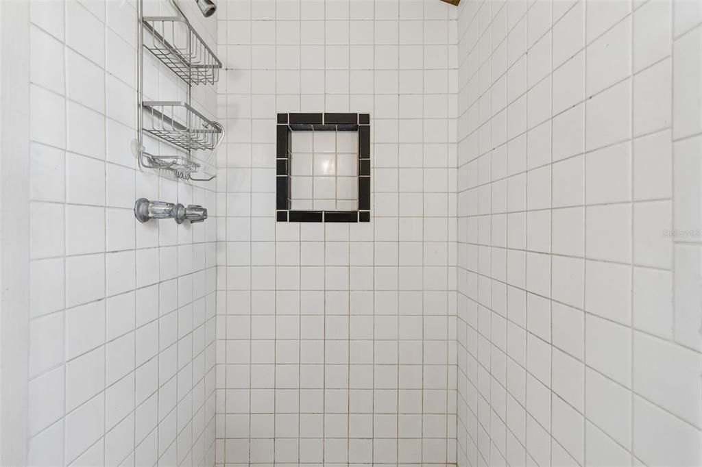 En Venta: $375,000 (3 camas, 2 baños, 1316 Pies cuadrados)