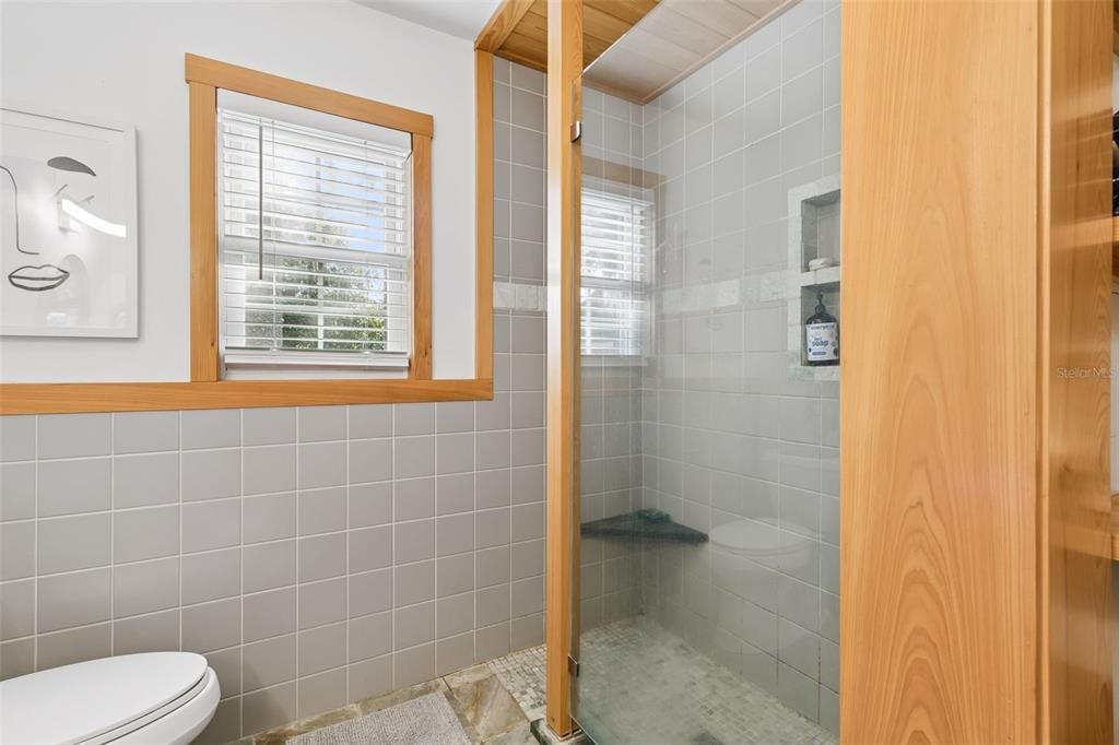 En Venta: $375,000 (3 camas, 2 baños, 1316 Pies cuadrados)