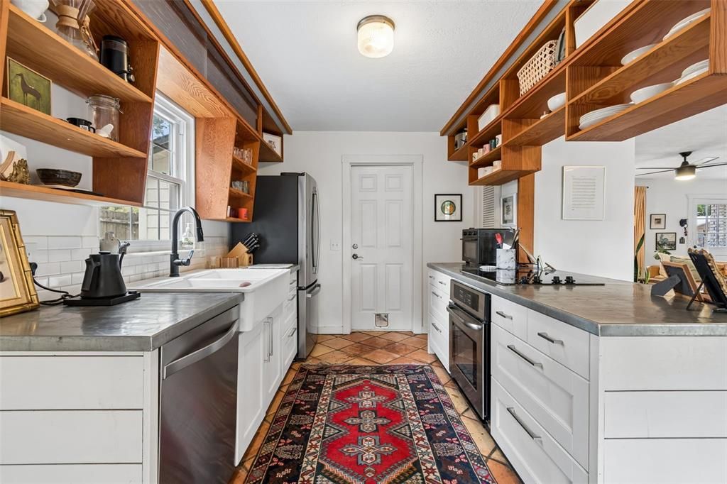 En Venta: $375,000 (3 camas, 2 baños, 1316 Pies cuadrados)