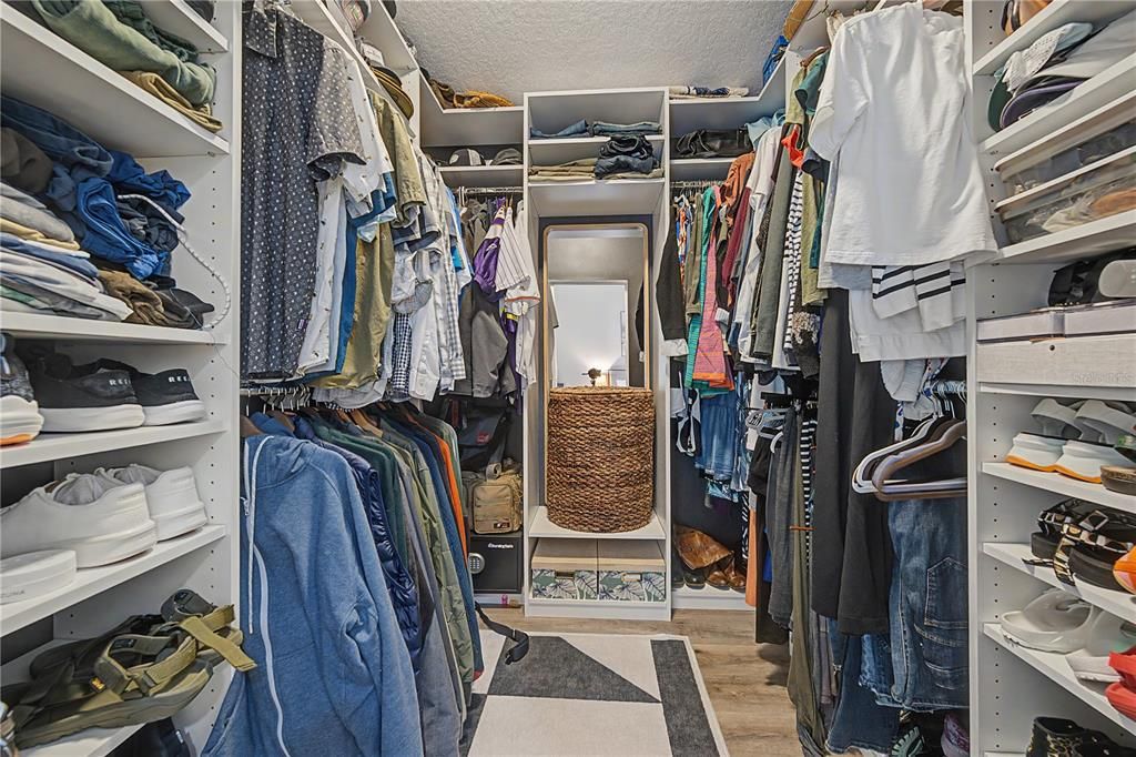 На продажу: $699,900 (3 спален, 2 ванн, 2090 Квадратных фут)