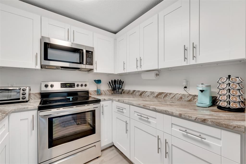 For Rent: $3,000 (4 beds, 2 baths, 1301 Square Feet)
