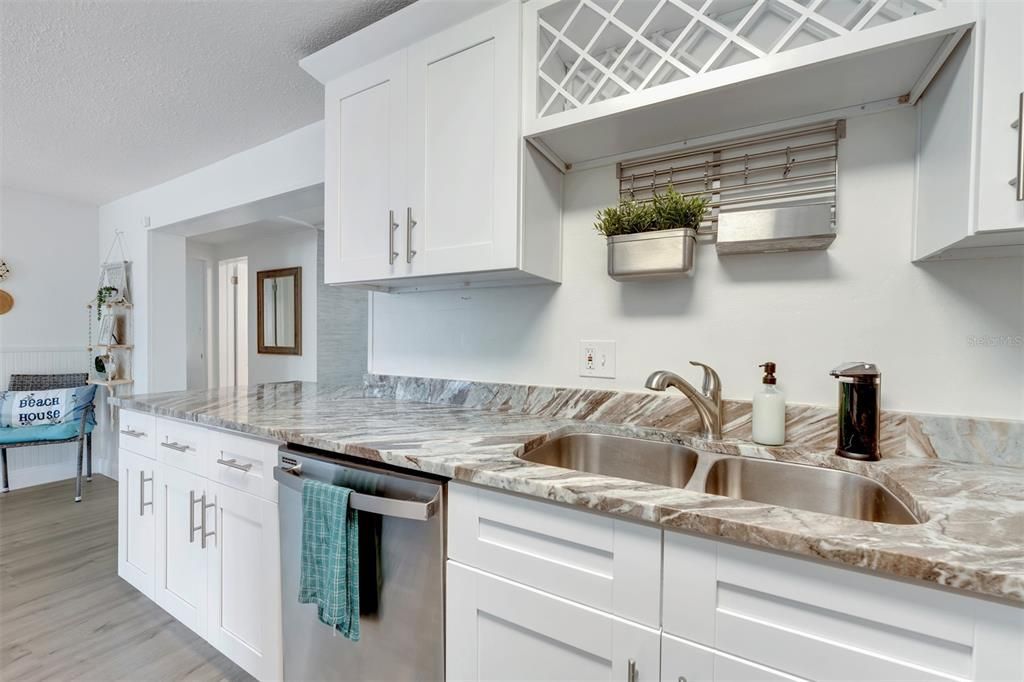 For Rent: $3,000 (4 beds, 2 baths, 1301 Square Feet)