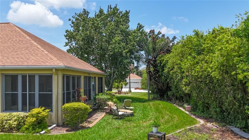 For Sale: $384,900 (2 beds, 2 baths, 2142 Square Feet)
