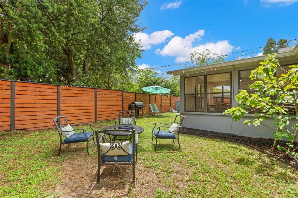 For Sale: $415,000 (4 beds, 2 baths, 1683 Square Feet)