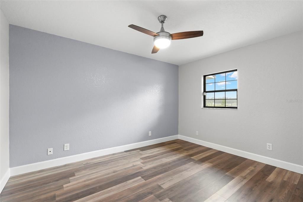 For Sale: $415,000 (4 beds, 2 baths, 1683 Square Feet)