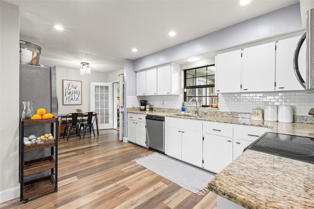 For Sale: $415,000 (4 beds, 2 baths, 1683 Square Feet)