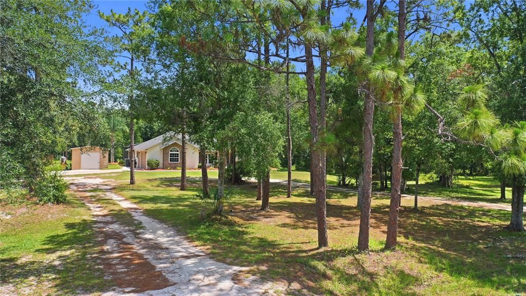 For Sale: $850,000 (3 beds, 3 baths, 2312 Square Feet)
