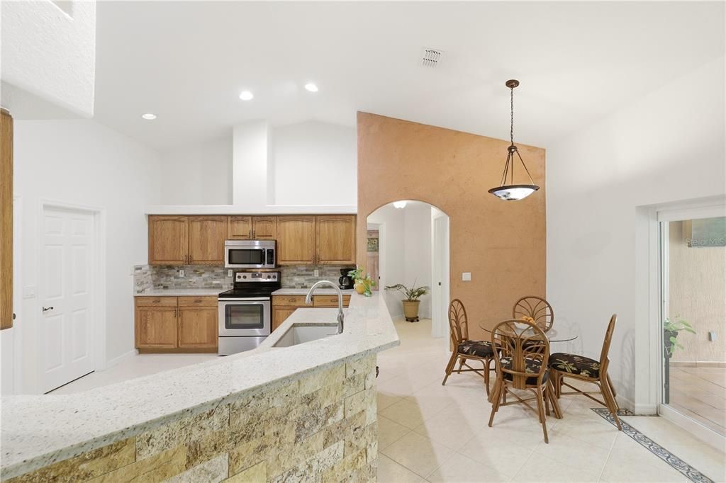 For Sale: $850,000 (3 beds, 3 baths, 2312 Square Feet)