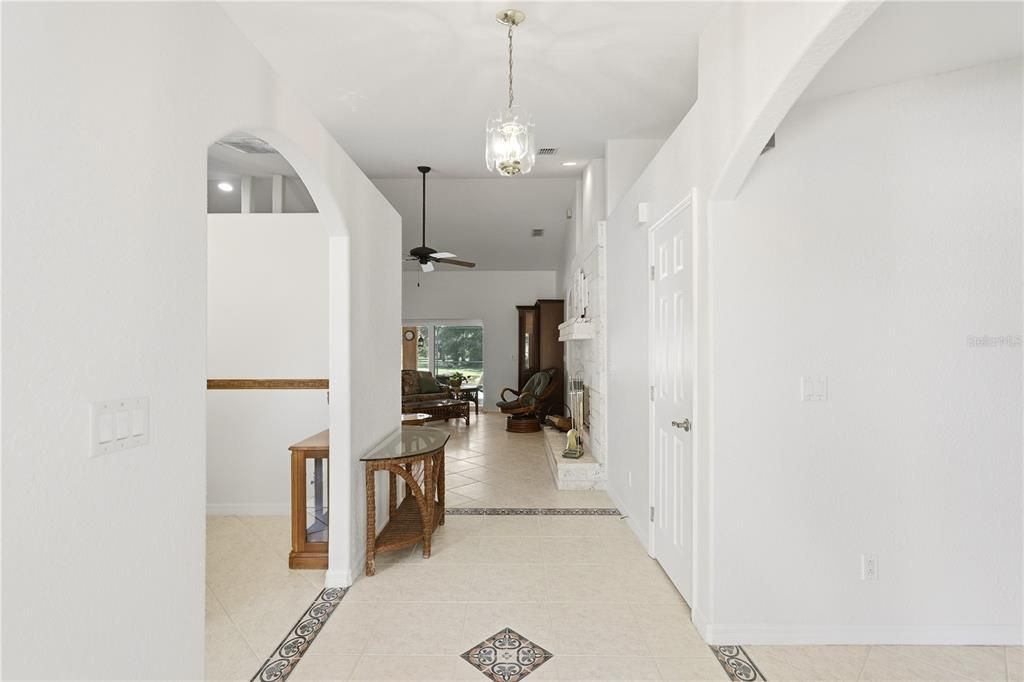 For Sale: $850,000 (3 beds, 3 baths, 2312 Square Feet)