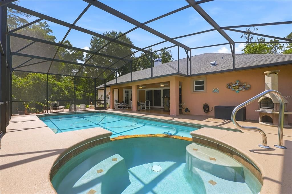 For Sale: $850,000 (3 beds, 3 baths, 2312 Square Feet)