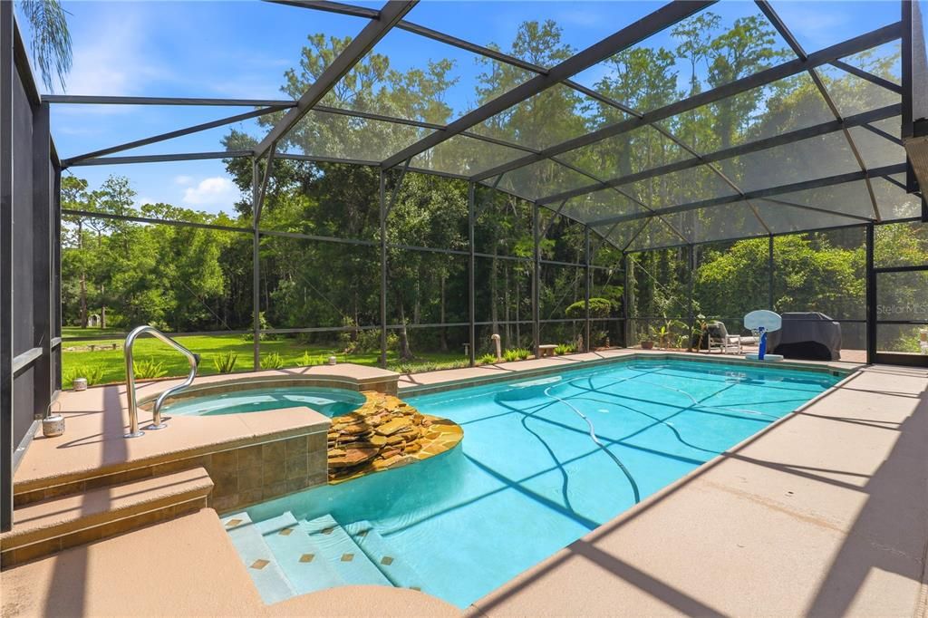 For Sale: $850,000 (3 beds, 3 baths, 2312 Square Feet)